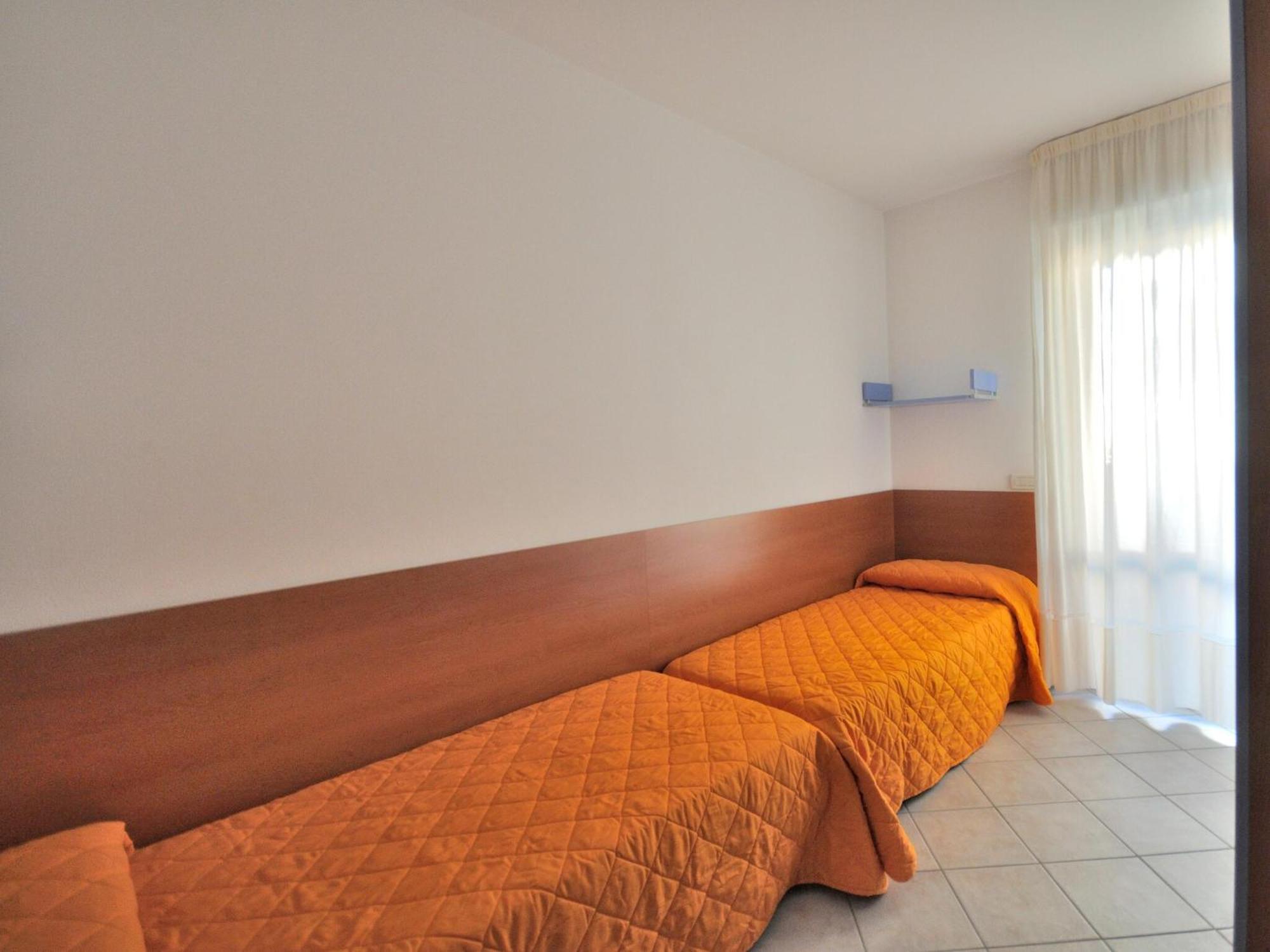 Apartment In Bibione Spiaggia Near The Beach Exteriör bild